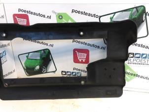 Abdeckblech Motor van een Volkswagen Golf IV (1J1) 1.4 16V 1999