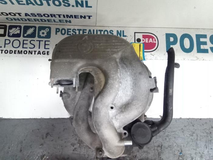 Używane Kolektor dolotowy BMW 3 serie (E36/2C) 318i Cena € 75,00 Procedura marży oferowane przez Autodemontagebedrijf R. Poeste B.V.
