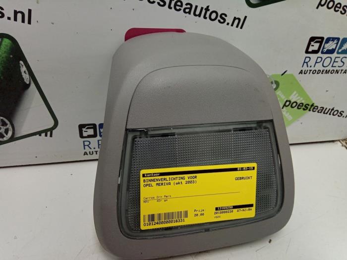 Begagnade Innerbelysning, fram Opel Meriva (A) 1.6 16V Pris € 20,00 Marginaltabell erbjuds av Autodemontagebedrijf R. Poeste B.V.