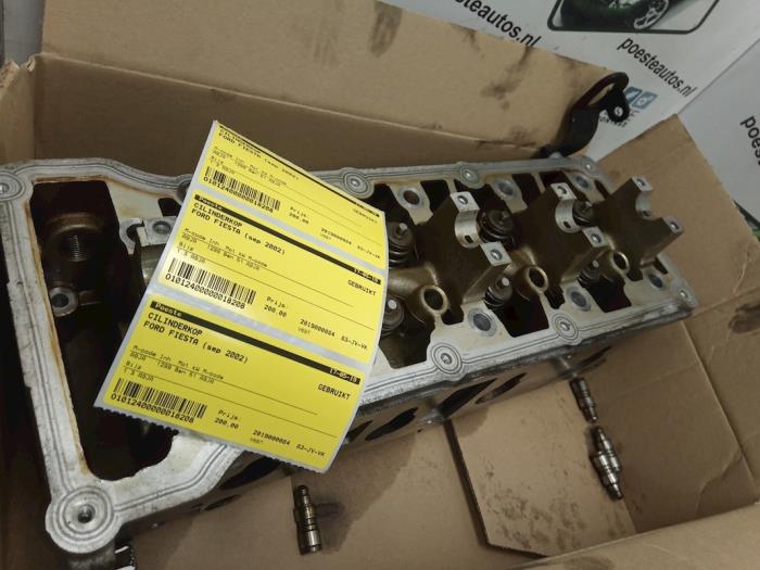 Begagnade Topplock Ford Fiesta 5 (JD/JH) 1.3 Pris € 200,00 Marginaltabell erbjuds av Autodemontagebedrijf R. Poeste B.V.