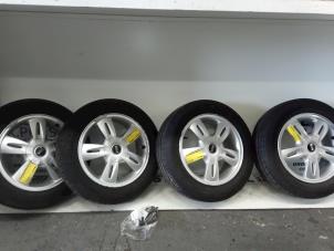 Used Set of wheels + tyres BMW Mini One/Cooper (R50) 1.6 16V One Price € 300,00 Margin scheme offered by Autodemontagebedrijf R. Poeste B.V.