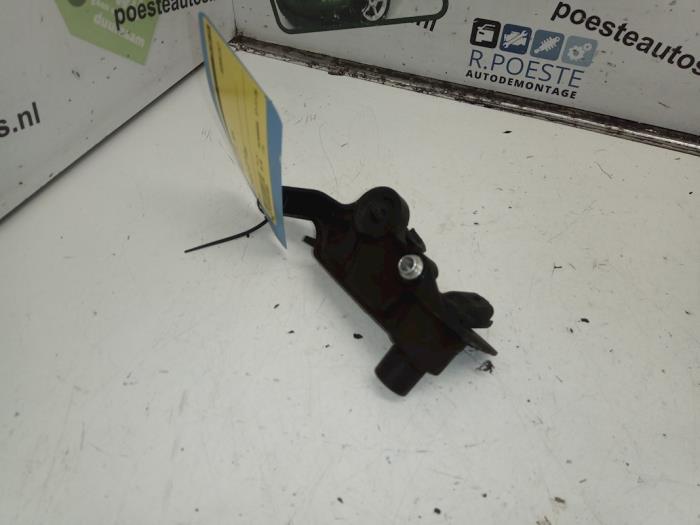Begagnade Vevaxelsensor Citroen C2 (JM) 1.4 Pris € 20,00 Marginaltabell erbjuds av Autodemontagebedrijf R. Poeste B.V.