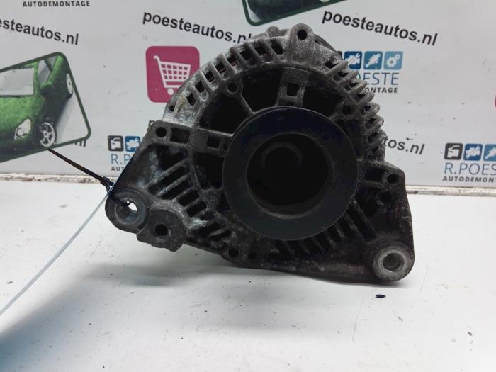 Begagnade Dynamo BMW 3 serie (E36/2C) 318i Pris € 30,00 Marginaltabell erbjuds av Autodemontagebedrijf R. Poeste B.V.