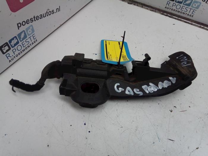 Begagnade Gaspedalsensor Volkswagen Golf V (1K1) 1.4 FSI 16V Pris € 50,00 Marginaltabell erbjuds av Autodemontagebedrijf R. Poeste B.V.