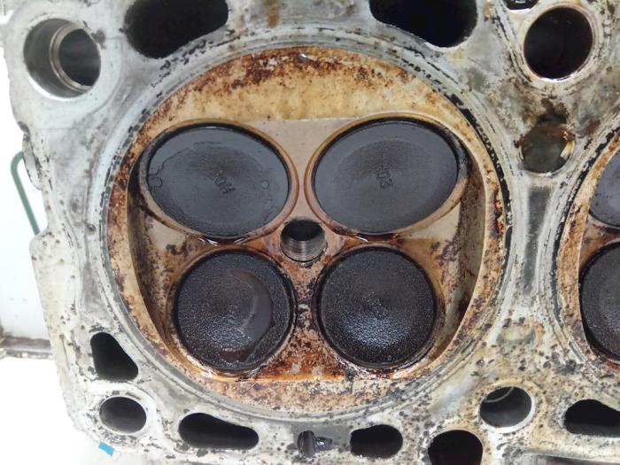 Cylinder head Kia Sorento I/II 3.5 V6 24V G6CU