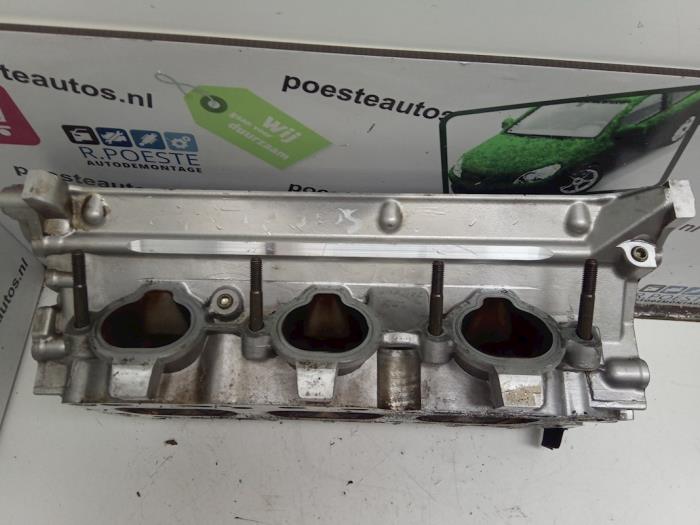 Cylinder head Kia Sorento I/II 3.5 V6 24V G6CU