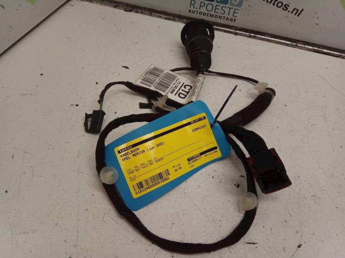 Begagnade Kablage Opel Meriva (A) 1.6 16V Pris € 30,00 Marginaltabell erbjuds av Autodemontagebedrijf R. Poeste B.V.