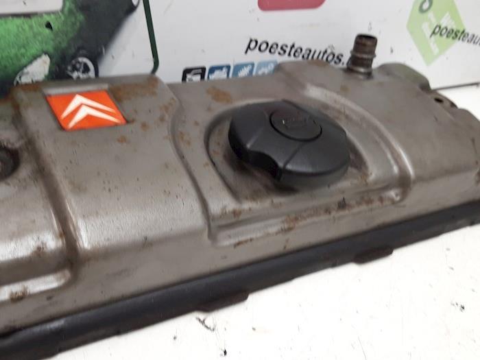 Gebrauchte Ventildeckel Citroen C2 (JM) 1.4 Preis € 25,00 Margenregelung angeboten von Autodemontagebedrijf R. Poeste B.V.
