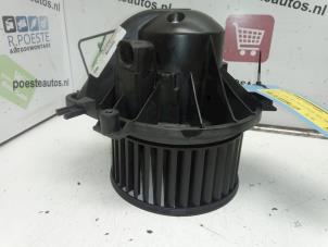 Used Heating and ventilation fan motor BMW Mini One/Cooper (R50) 1.6 16V One Price € 40,00 Margin scheme offered by Autodemontagebedrijf R. Poeste B.V.