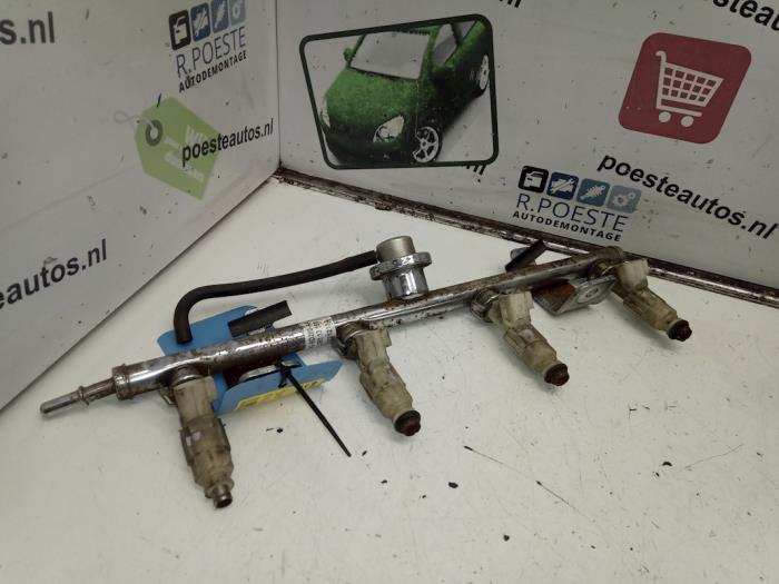 Usagé Système d'injection Mazda 6 (GG12/82) 1.8i 16V Prix € 30,00 Règlement à la marge proposé par Autodemontagebedrijf R. Poeste B.V.
