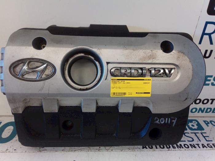 Used Engine cover Hyundai Getz 1.5 CRDi 12V Price € 30,00 Margin scheme offered by Autodemontagebedrijf R. Poeste B.V.
