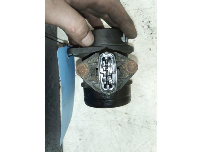 Gebrauchte Luftmassenmesser Fiat Stilo (192A/B) 1.9 JTD 115 5-Drs. Preis € 30,00 Margenregelung angeboten von Autodemontagebedrijf R. Poeste B.V.