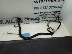 Usados Mazo de cables Opel Meriva 1.4 16V Twinport Precio € 40,00 Norma de margen ofrecido por Autodemontagebedrijf R. Poeste B.V.