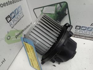 Used Heating and ventilation fan motor Daihatsu YRV (M2) 1.0 12V DVVT STi Price € 20,00 Margin scheme offered by Autodemontagebedrijf R. Poeste B.V.