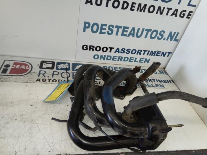 Begagnade Insugsrör Daihatsu YRV (M2) 1.0 12V DVVT STi Pris € 40,00 Marginaltabell erbjuds av Autodemontagebedrijf R. Poeste B.V.