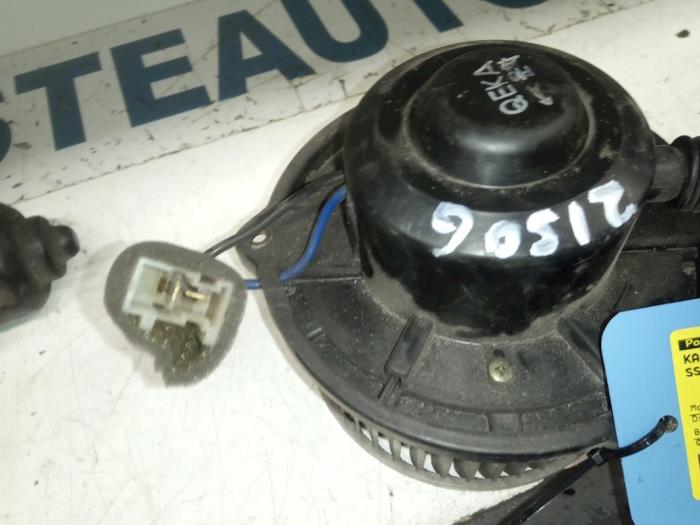 Heating and ventilation fan motor from a SsangYong Musso 2.9D 1997