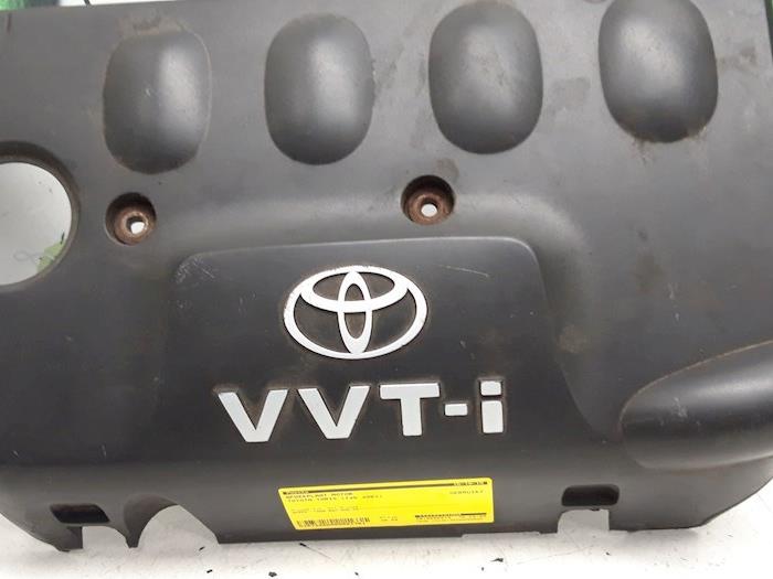 Gebrauchte Abdeckblech Motor Toyota Yaris (P1) 1.3 16V VVT-i Preis € 30,00 Margenregelung angeboten von Autodemontagebedrijf R. Poeste B.V.