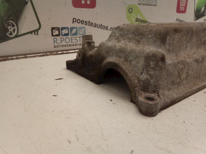 Ventildeckel van een Suzuki Wagon-R+ (RB) 1.3 16V 2001