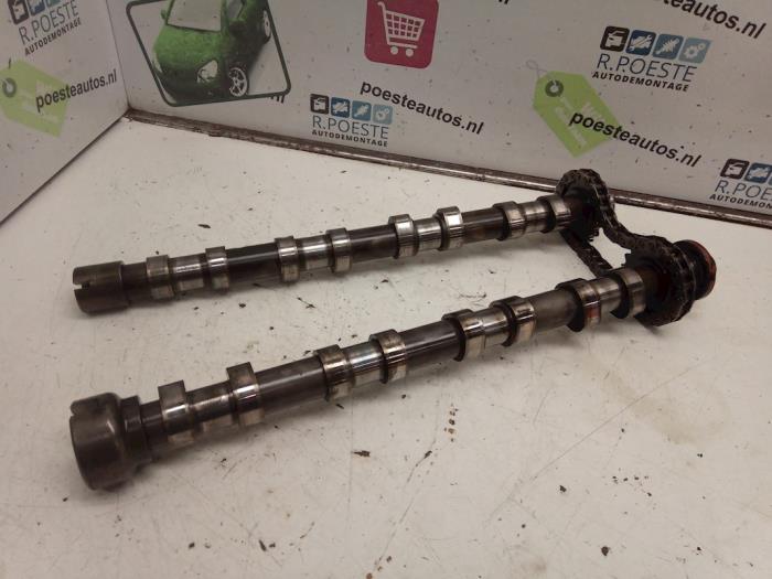Gebrauchte Nockenwelle Set Fiat Scudo (270) 2.0 D Multijet Preis € 350,00 Margenregelung angeboten von Autodemontagebedrijf R. Poeste B.V.