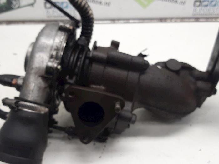 Używane Turbo Rover 200 (RF) 220SDi/200TDic 2.0 Cena € 100,00 Procedura marży oferowane przez Autodemontagebedrijf R. Poeste B.V.