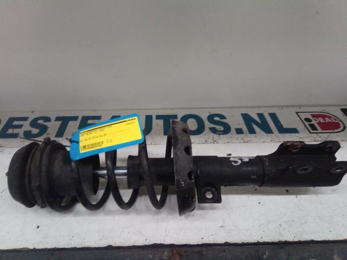 Front shock absorber rod, right from a Opel Astra G Caravan (F35) 1.7 DTL 1999