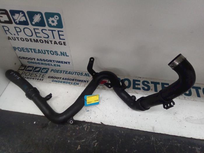 Gebrauchte Turboschlauch Volkswagen Golf V (1K1) 1.9 TDI Preis € 50,00 Margenregelung angeboten von Autodemontagebedrijf R. Poeste B.V.