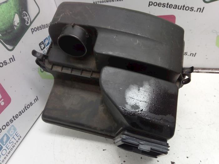 Gebrauchte Luftfiltergehäuse Kia Picanto (BA) 1.1 12V Preis € 20,00 Margenregelung angeboten von Autodemontagebedrijf R. Poeste B.V.