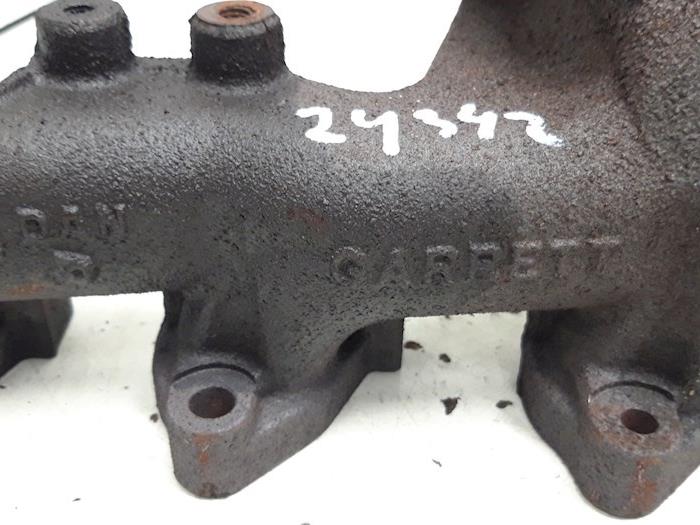 Gebrauchte Abgaskrümmer Ford Focus 1 Wagon 1.8 TDdi Preis € 50,00 Margenregelung angeboten von Autodemontagebedrijf R. Poeste B.V.