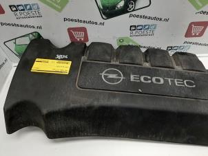 Usados Cobertor motor Opel Corsa D 1.3 CDTi 16V ecoFLEX Precio € 20,00 Norma de margen ofrecido por Autodemontagebedrijf R. Poeste B.V.