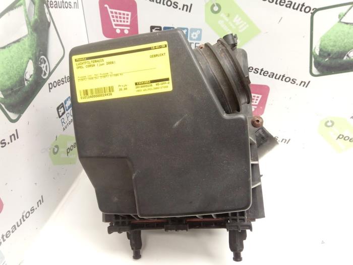 Begagnade Luftfilterhus Opel Corsa D 1.3 CDTi 16V ecoFLEX Pris € 20,00 Marginaltabell erbjuds av Autodemontagebedrijf R. Poeste B.V.
