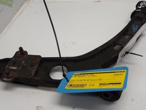 Used Front wishbone, right Fiat Seicento (187) 1.1 S,SX,Sporting,Hobby,Young Price € 20,00 Margin scheme offered by Autodemontagebedrijf R. Poeste B.V.