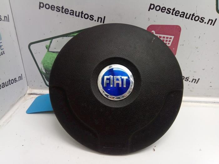 Left airbag (steering wheel) from a Fiat Idea (350AX) 1.4 16V 2006