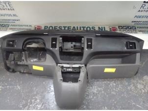 Used Dashboard Fiat Idea (350AX) 1.4 16V Price € 100,00 Margin scheme offered by Autodemontagebedrijf R. Poeste