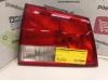 Tailgate reflector, left from a Opel Vectra C Caravan 2.2 DTI 16V 2004