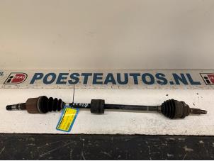 Used Front drive shaft, right Opel Agila (A) 1.0 12V Price € 30,00 Margin scheme offered by Autodemontagebedrijf R. Poeste B.V.