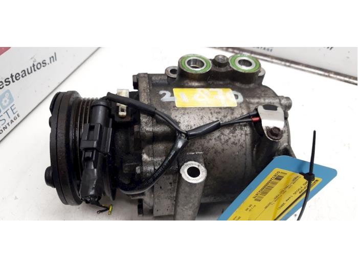 Usagé Pompe clim Ford Focus 1 Wagon 1.8 TDCi 115 Prix € 50,00 Règlement à la marge proposé par Autodemontagebedrijf R. Poeste B.V.