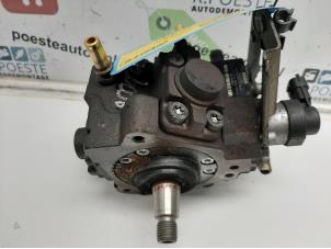 Used High pressure pump Citroen C4 Berline (LC) 1.6 HDi 16V 110 Price € 150,00 Margin scheme offered by Autodemontagebedrijf R. Poeste B.V.