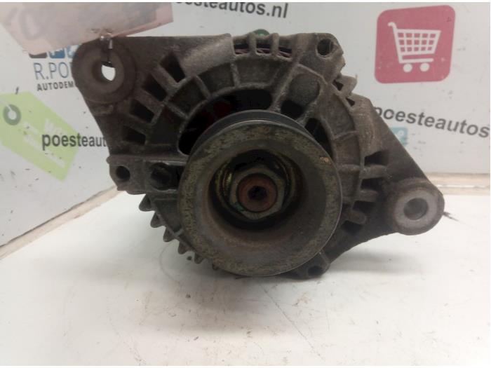 Begagnade Dynamo Alfa Romeo 146 (930B) 1.6 Twin Spark 16V Pris € 30,00 Marginaltabell erbjuds av Autodemontagebedrijf R. Poeste B.V.