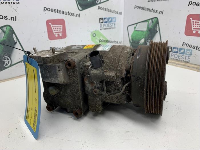 Usagé Compresseur de clim Hyundai Getz 1.5 CRDi 12V Prix € 50,00 Règlement à la marge proposé par Autodemontagebedrijf R. Poeste B.V.