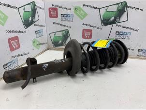 Used Front shock absorber rod, right Peugeot 207/207+ (WA/WC/WM) 1.4 HDi Price € 35,00 Margin scheme offered by Autodemontagebedrijf R. Poeste B.V.