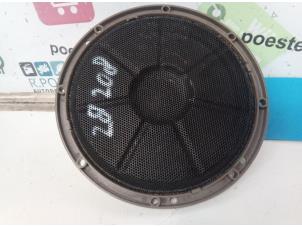 Used Speaker Citroen C5 III Tourer (RW) 3.0 HDiF V6 24V Price € 15,00 Margin scheme offered by Autodemontagebedrijf R. Poeste B.V.