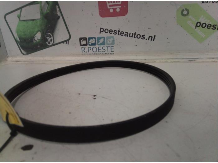 Usagé Courroie trapézoïdale multiple Ford Ka II 1.2 Prix € 5,00 Règlement à la marge proposé par Autodemontagebedrijf R. Poeste B.V.