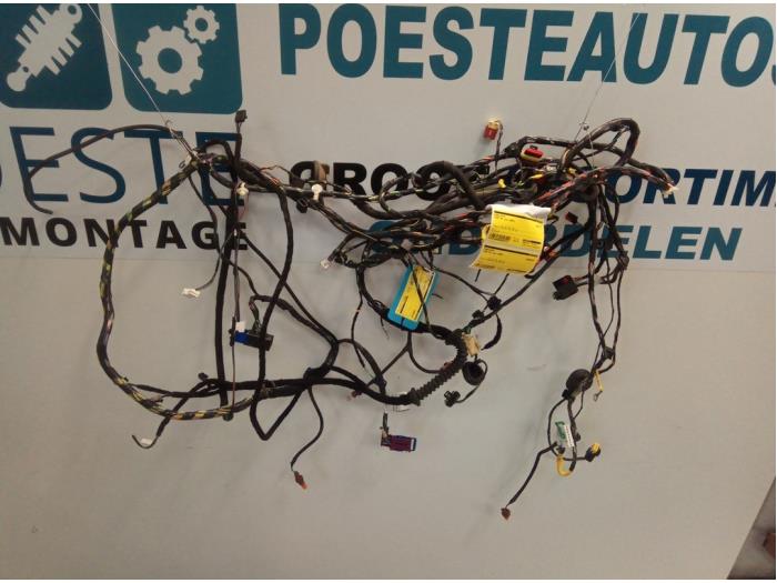 Begagnade Kablage Ford Ka II 1.2 Pris € 125,00 Marginaltabell erbjuds av Autodemontagebedrijf R. Poeste B.V.