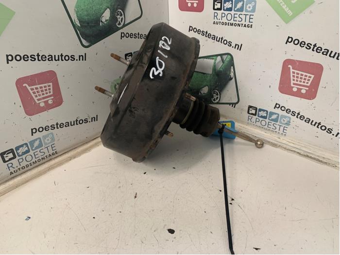 Usagé Servo frein Volkswagen Fox (5Z) 1.4 16V Prix € 30,00 Règlement à la marge proposé par Autodemontagebedrijf R. Poeste B.V.