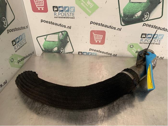 Gebrauchte Intercooler Rohr Ssang Yong Korando Cabrio (KJ) 2.9 TD Preis € 30,00 Margenregelung angeboten von Autodemontagebedrijf R. Poeste B.V.