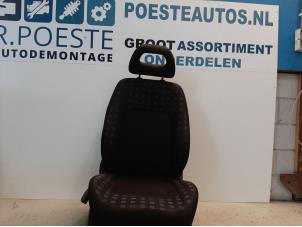 Używane Fotel prawy Volkswagen New Beetle (9C1/9G1) 2.0 Cena € 75,00 Procedura marży oferowane przez Autodemontagebedrijf R. Poeste B.V.