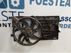 Usagé Ventilateur radiateur Peugeot Bipper (AA) 1.4 HDi Prix € 30,00 Règlement à la marge proposé par Autodemontagebedrijf R. Poeste B.V.