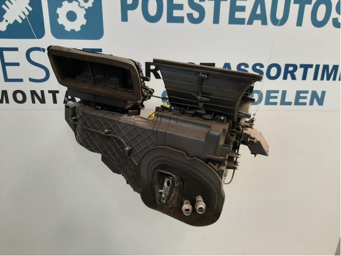 Begagnade Värmarhus Peugeot Bipper (AA) 1.4 HDi Pris € 175,00 Marginaltabell erbjuds av Autodemontagebedrijf R. Poeste B.V.
