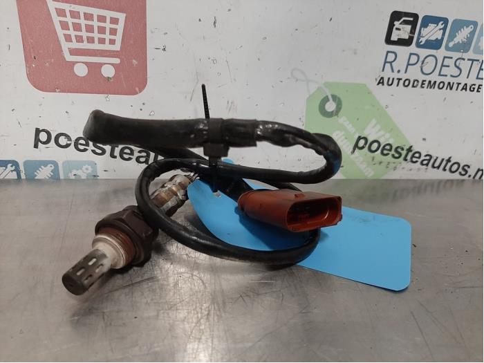 Usagé Sonde lambda Volkswagen Passat (3B3) 2.0 Prix € 20,00 Règlement à la marge proposé par Autodemontagebedrijf R. Poeste B.V.