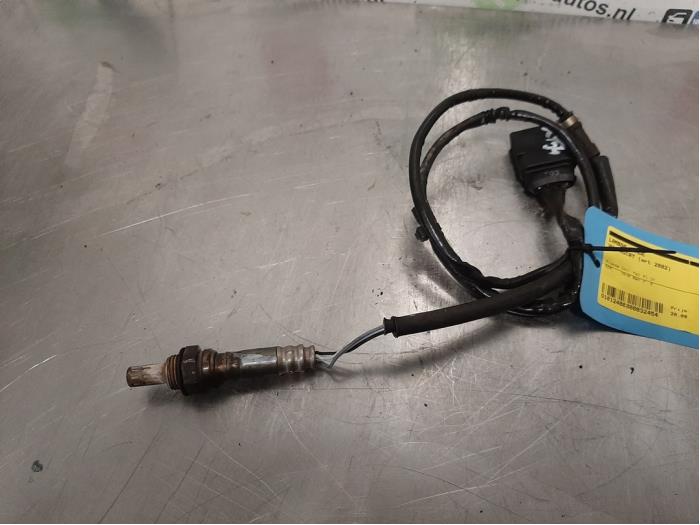 Usagé Sonde lambda Volkswagen Passat (3B3) 2.0 Prix € 20,00 Règlement à la marge proposé par Autodemontagebedrijf R. Poeste B.V.